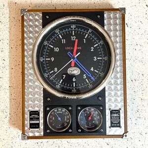 Charles Lindbergh Airfield S.O.S.L. Wall Clock Hygrometer Thermometer